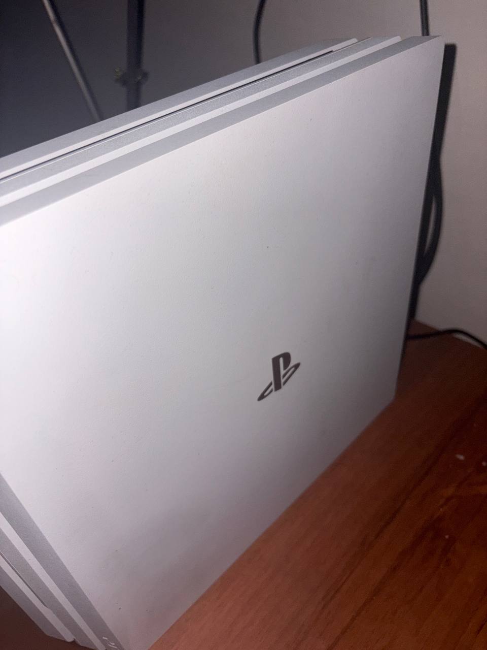 PlayStation 4 Pro — 4