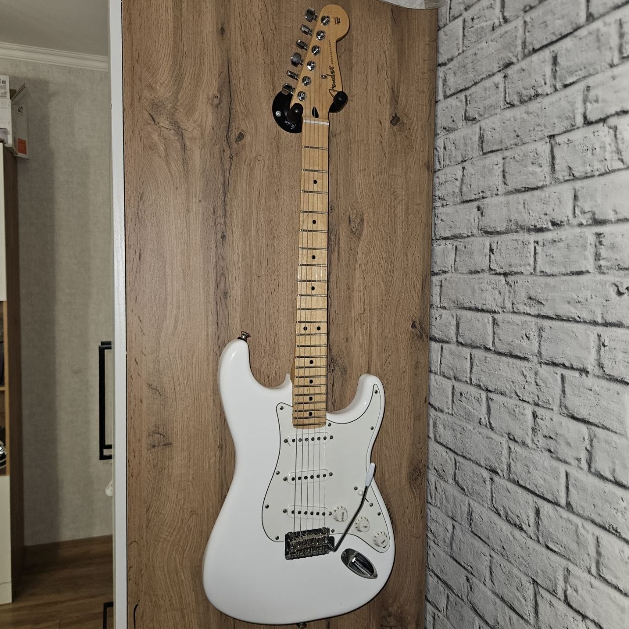 Fender Player Stratocaster 2022 полярный белый