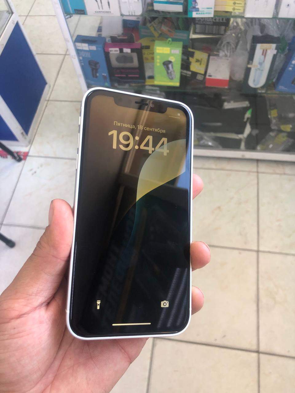 iPhone XR 128 ГБ, 73% акамулятор, все оригинальное