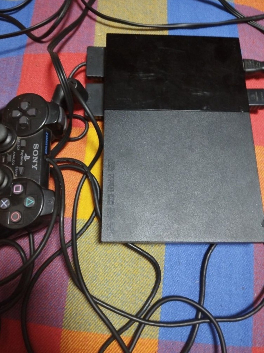 Продам оригинальную приставку Sony PlayStation 2 Slim — 3
