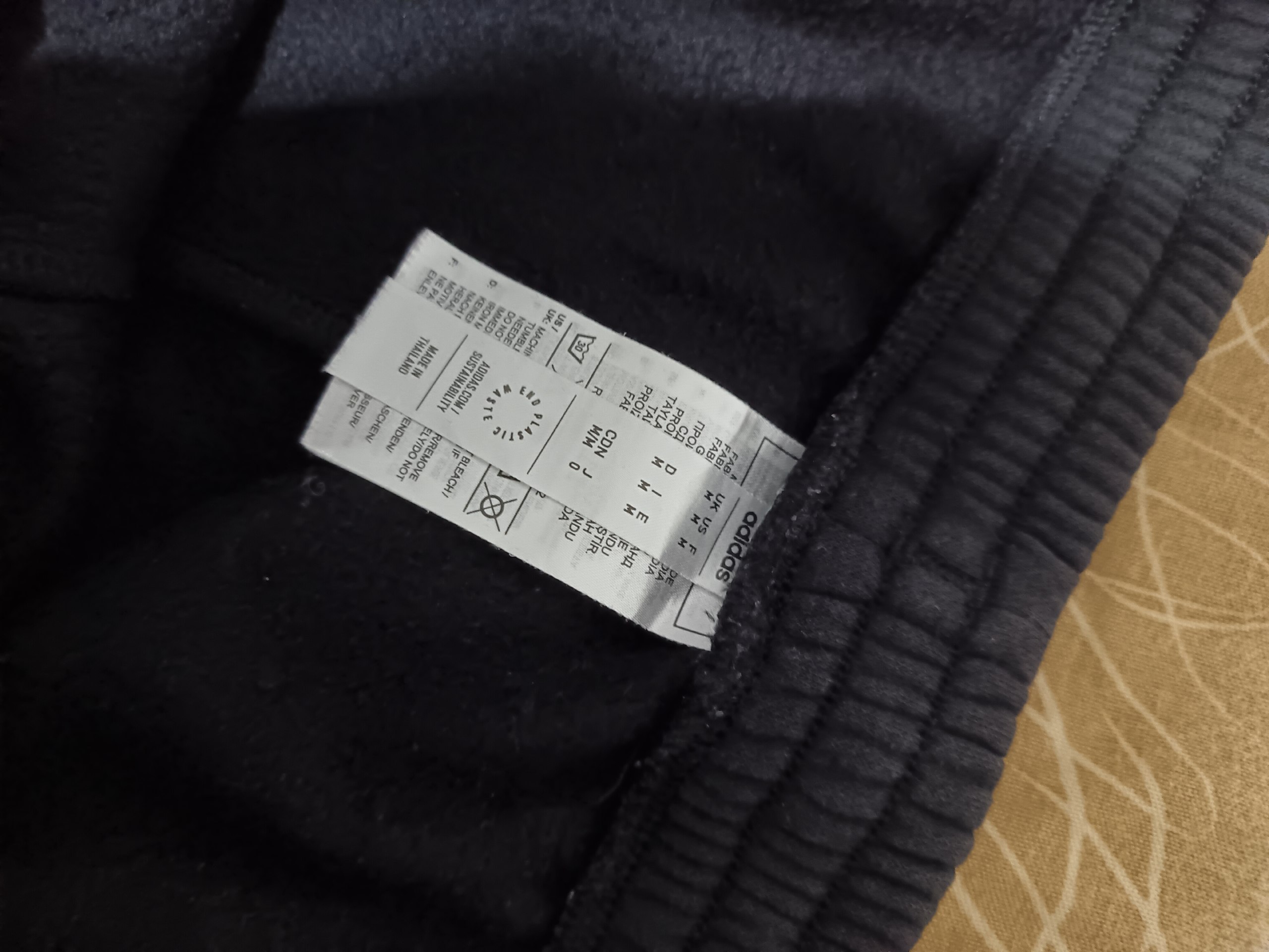 Топовые штаны adidas с начесом — 2