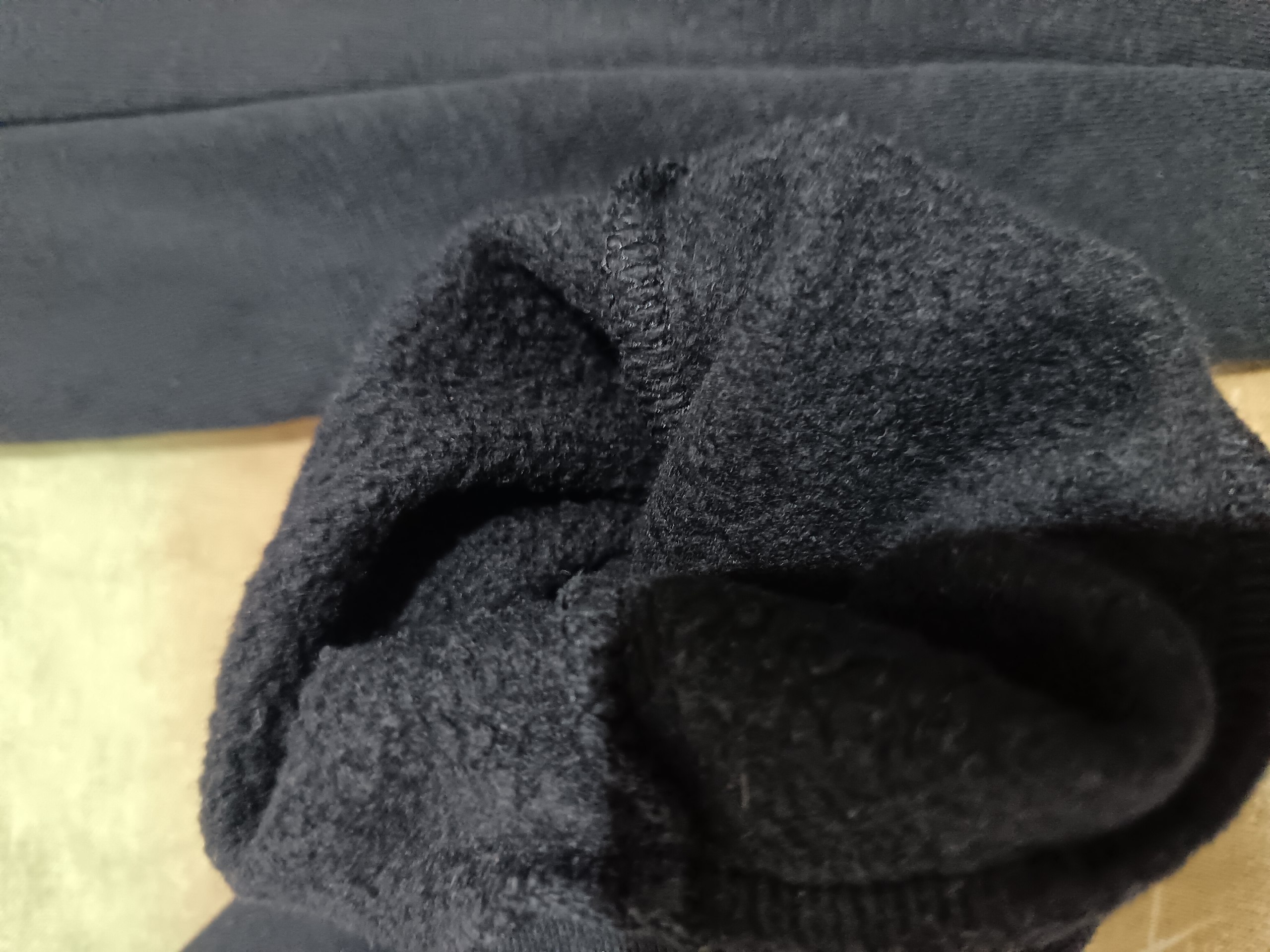 Топовые штаны adidas с начесом — 3