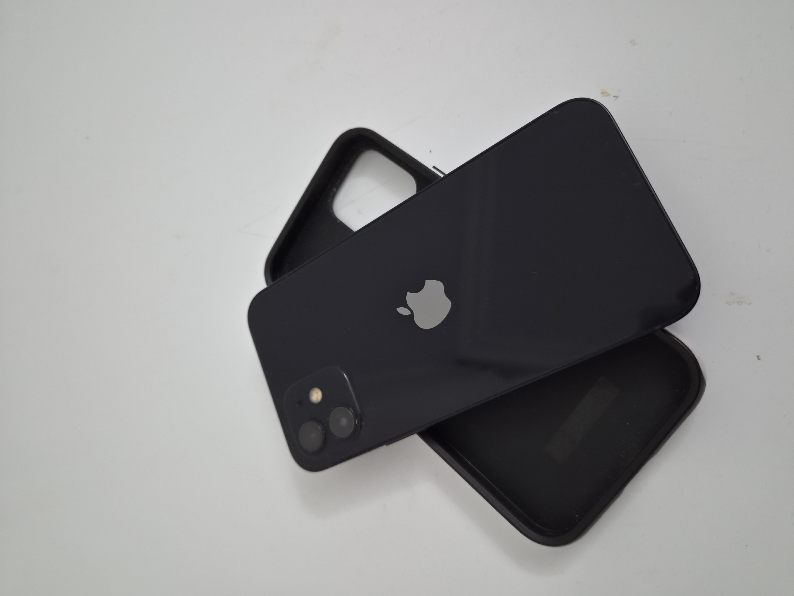 IPhone 12 64gb — 2