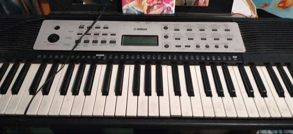 Синтезатор Yamaha YPT-270