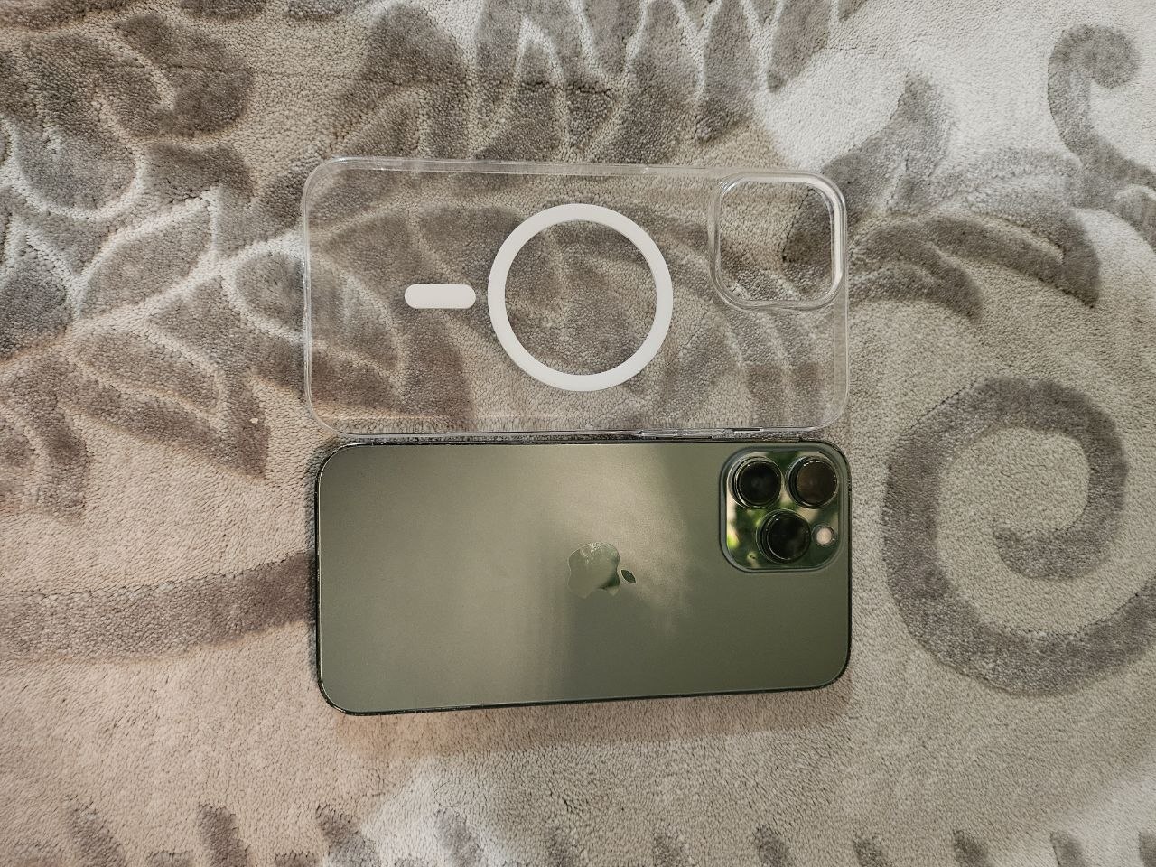 iPhone 13 Pro Max 256GB — 4