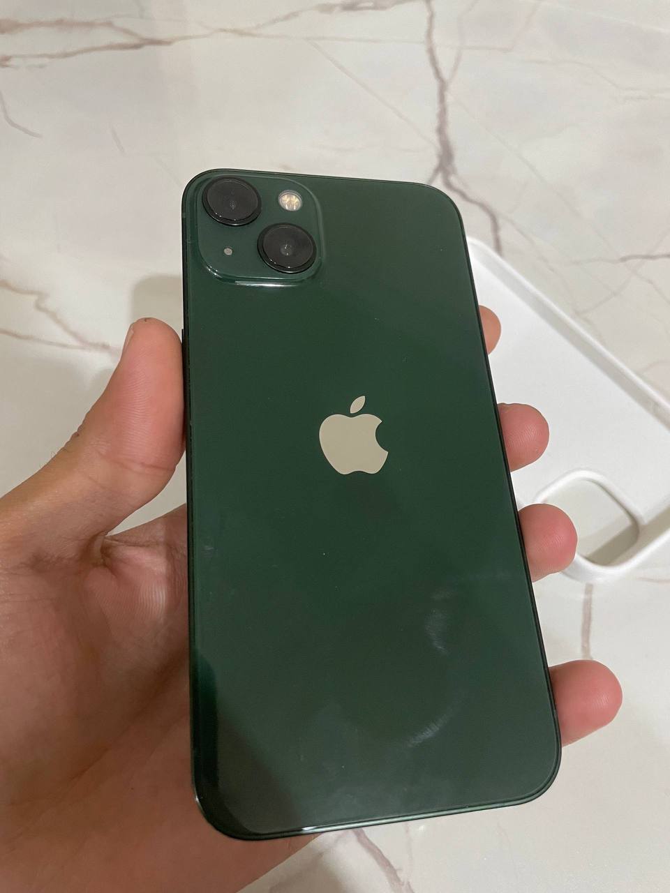 Обменяю iPhone 13, состояние на фото, в кп коробка и чехол — 2