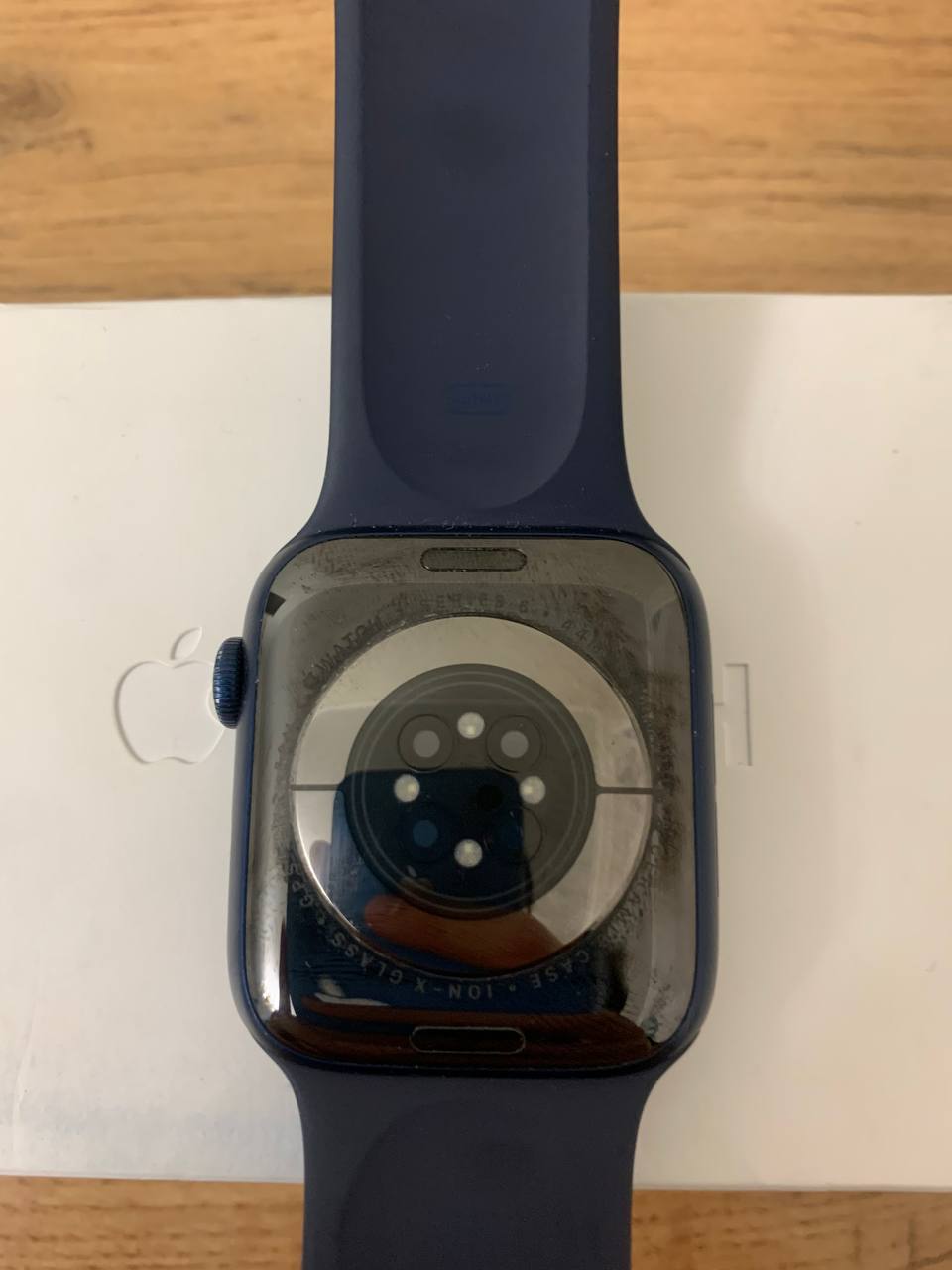 Apple Watch Series 6 — 44 мм, тёмно-синий, 84% аккумулятор, полный комплект