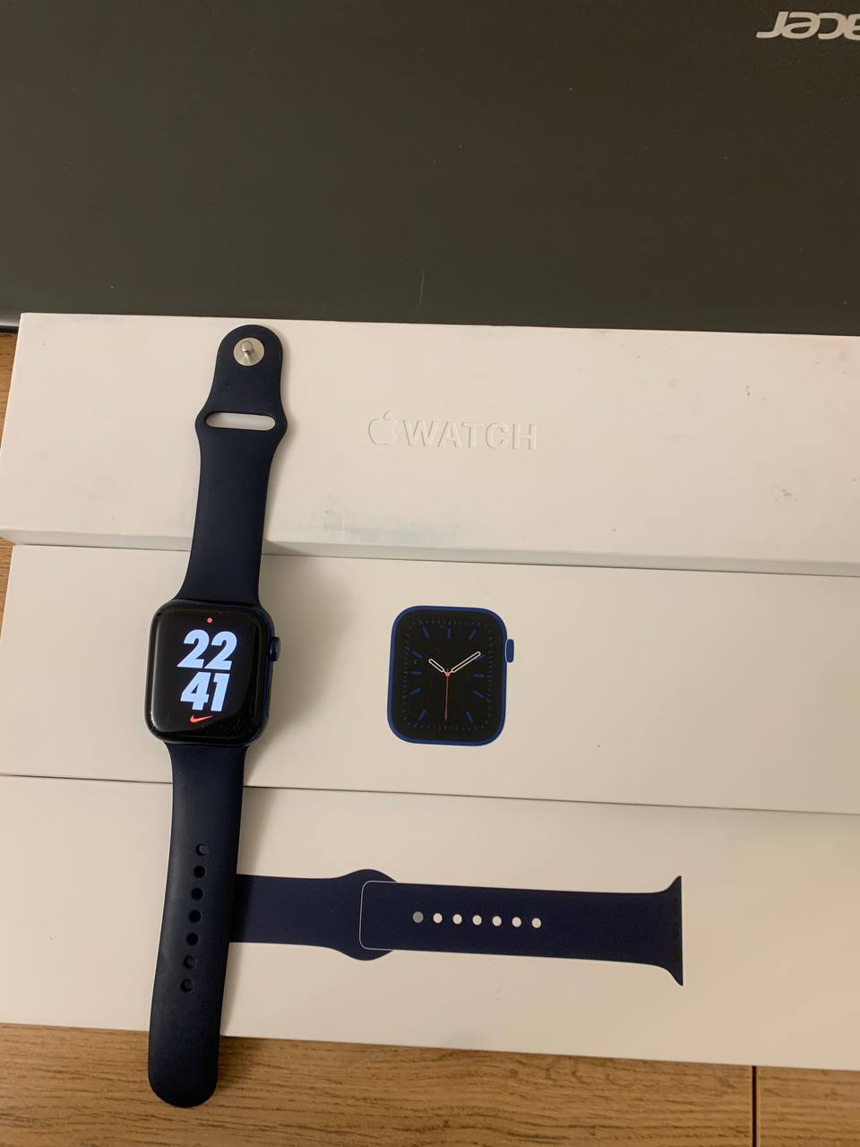 Apple Watch Series 6 — 44 мм, тёмно-синий, 84% аккумулятор, полный комплект — 4