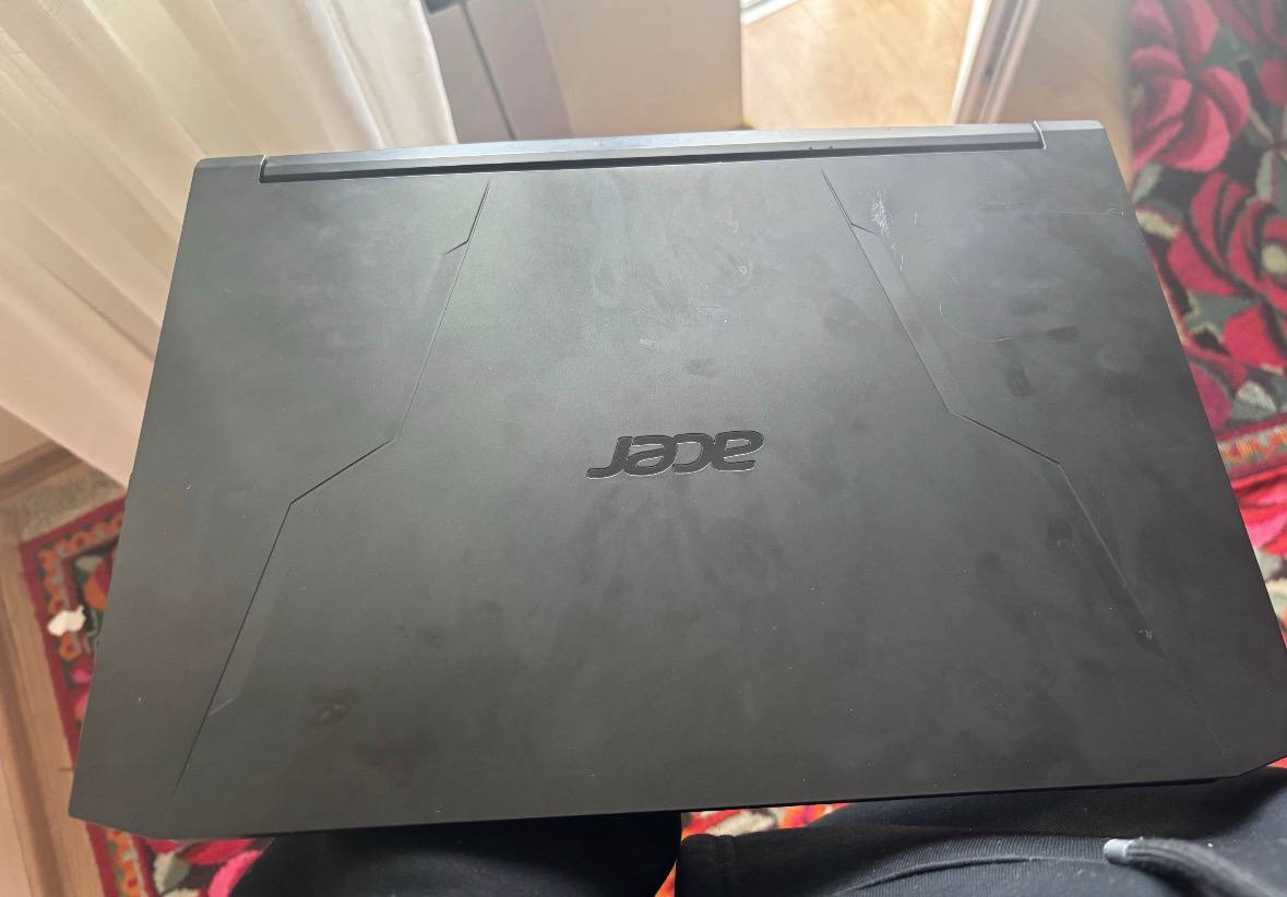 Игровой Acer Nitro 5 (RTX 3050 / i5-11400H)
Мощный ноут в отличном состоянии. Тянет любые игры и тяжелые программы.
• Пр — 4