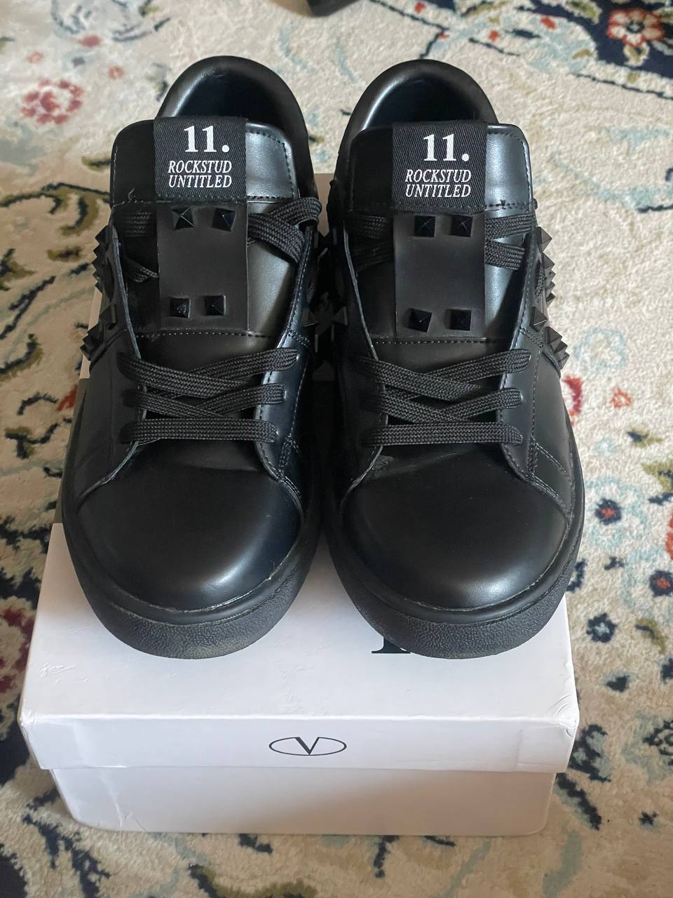 Продам Valentino Garavani Rockstud Untitled черные кроссовки — 3