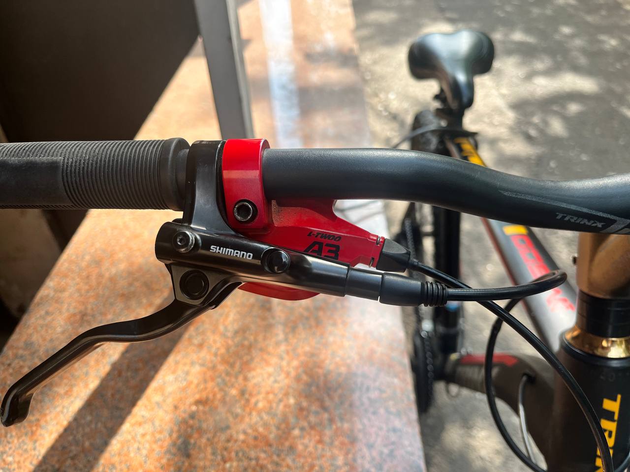 Гидравлические тормоза Shimano I-TWOO A3 (передний) и задний