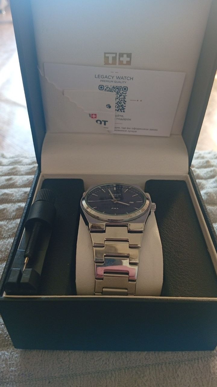 Часы Tissot Legacy Watch PRX в коробке