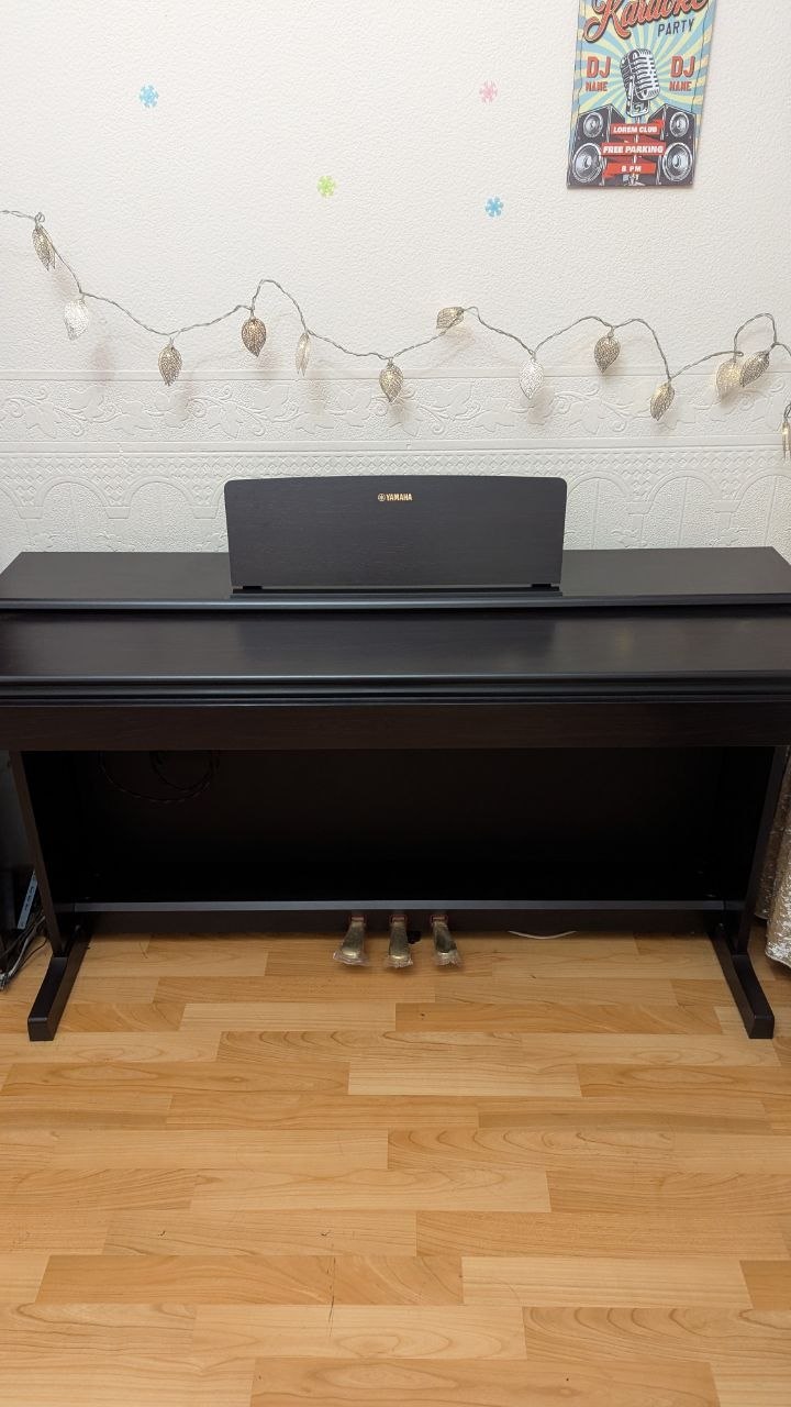 Цифровое фортепиано Yamaha Arius YDP-144 — 2