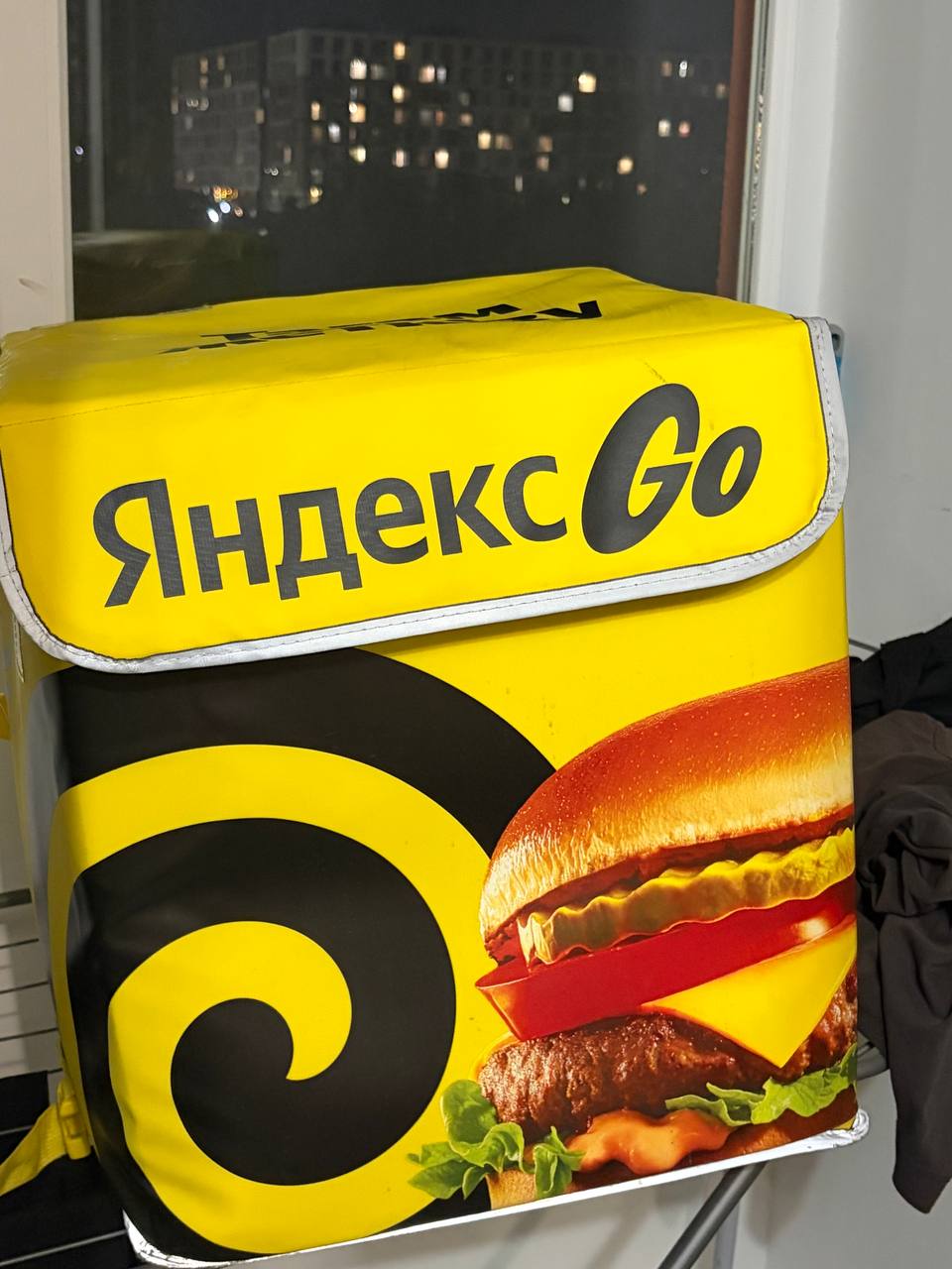 Продам термобокс Яндекс Go