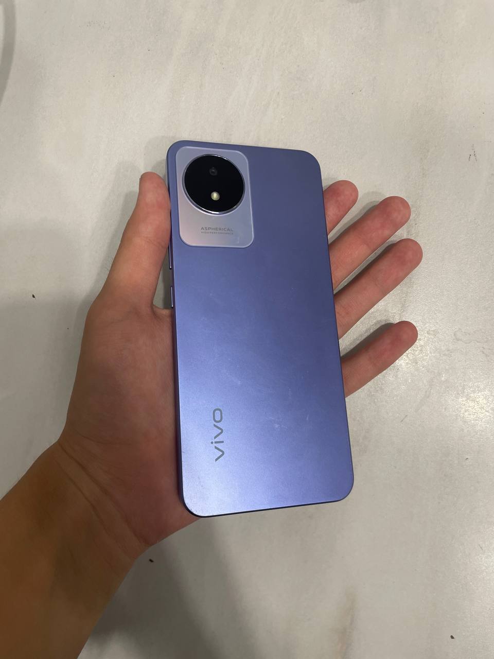 Vivo Y02 2/32 GB почти новый