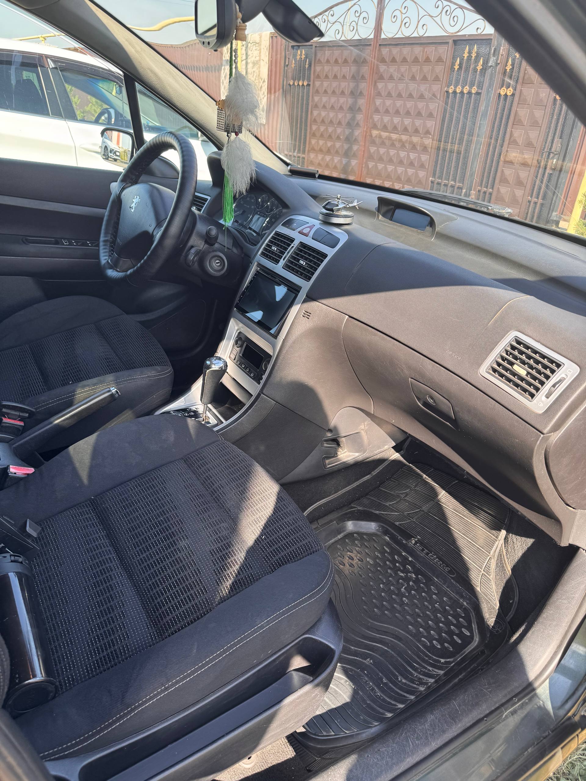 Peugeot 307 серый — 4