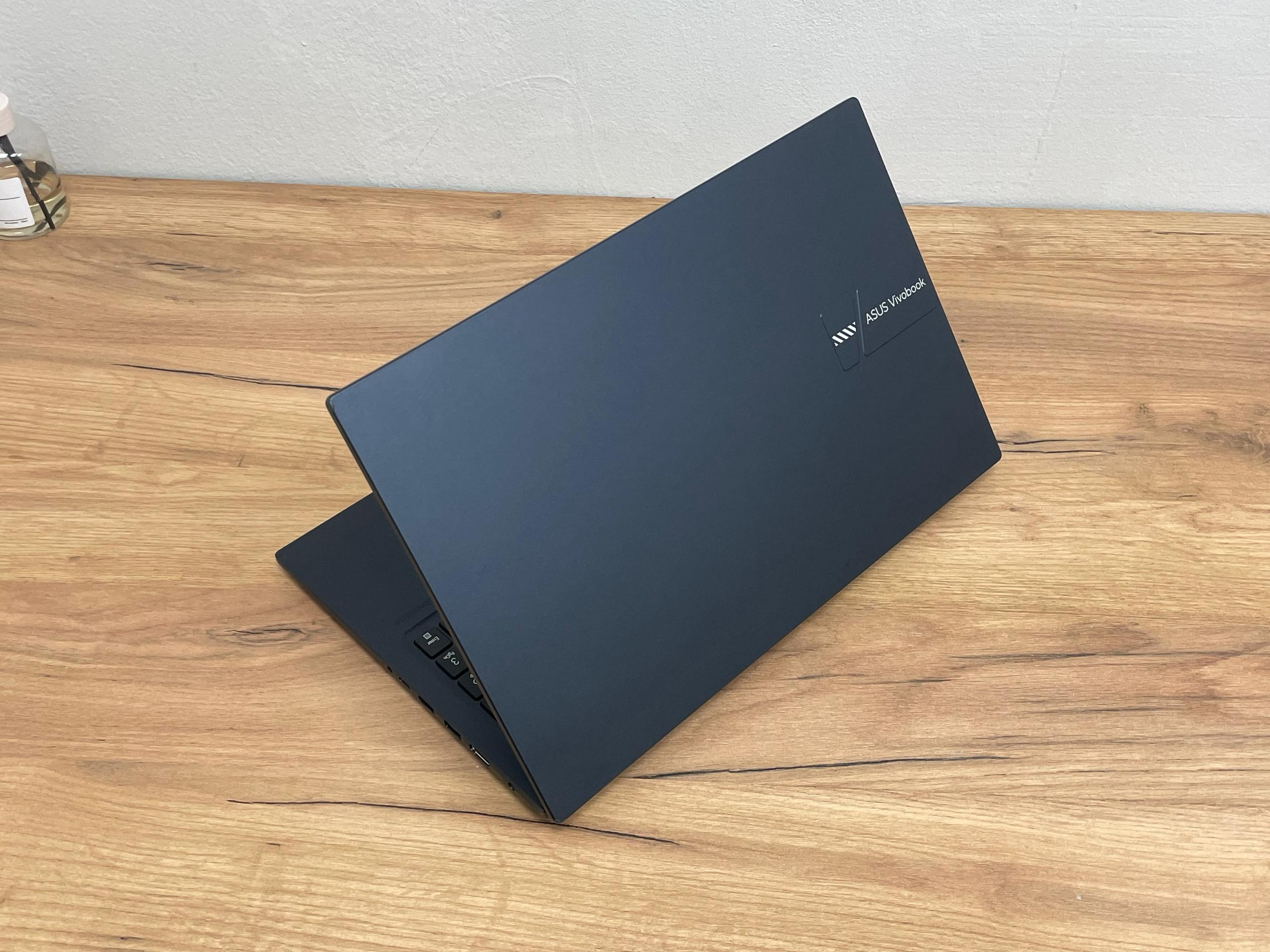 💻 ASUS VivoBook 15 F1504ZA — Core i5 12th / 16 / 256

💰 179 000 ₸

Современный 15,6-дюймовый ноутбук с производительным — 2