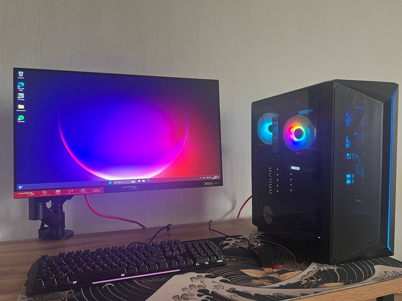 Продам монитор HyperX Armada. В отличном состоянии, кронштейн и провода родные. 
Цена 120к, небольшой торг