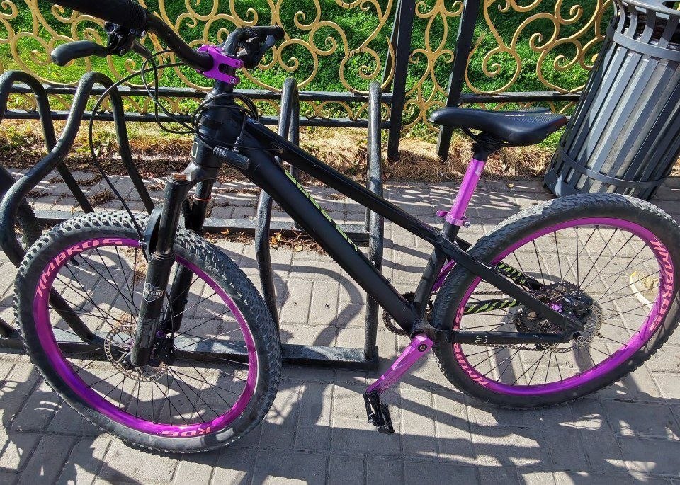 Продам велосипед MTB с фиолетовыми элементами + шлем в подарок — 2