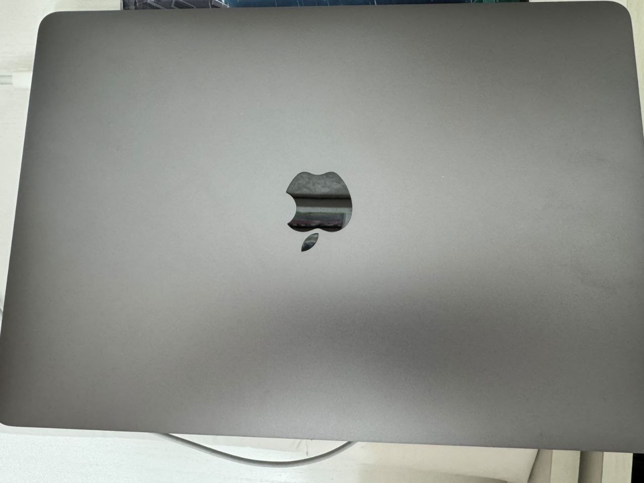 MacBook Pro 13 (2020)