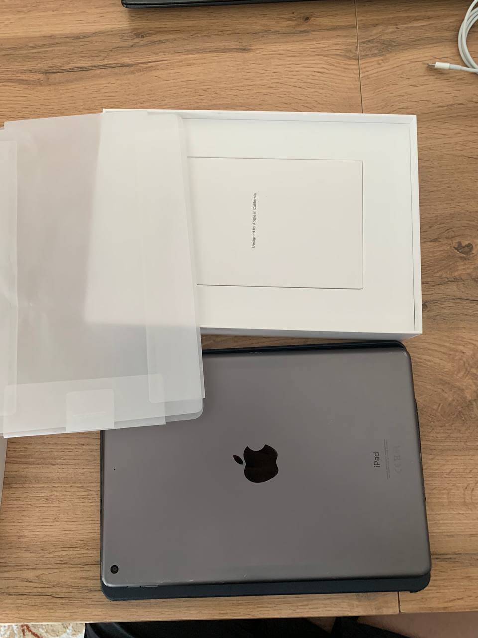 iPad — 3
