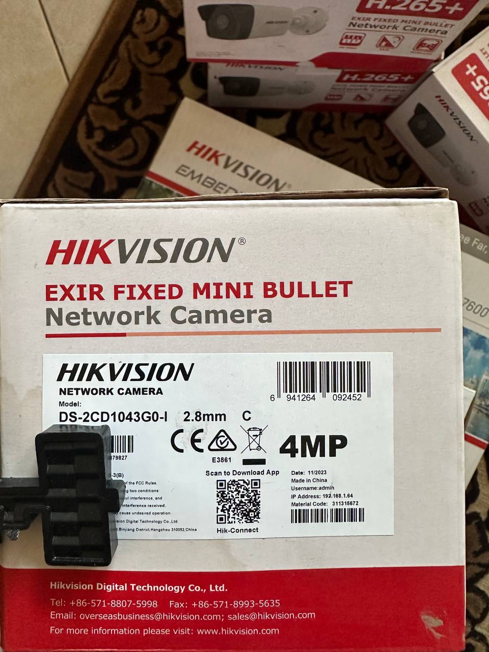 Камера видеонаблюдения hikvision оригинал брали в Barlau 
87005251307 — 2