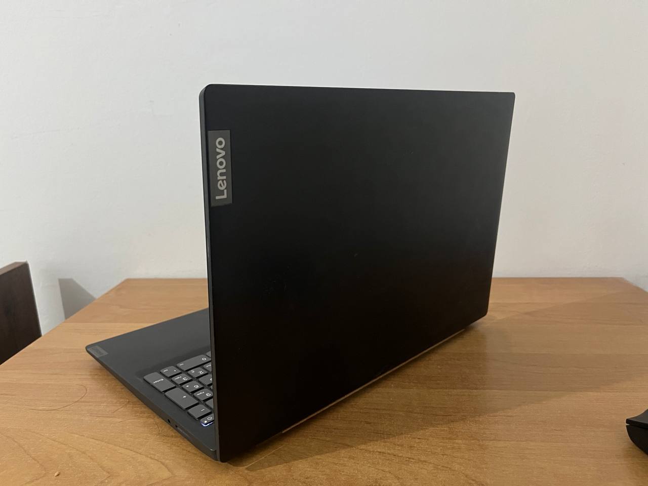 Lenovo (Intel Pentium N5000 / 4GB / HDD 1TB) — 3
