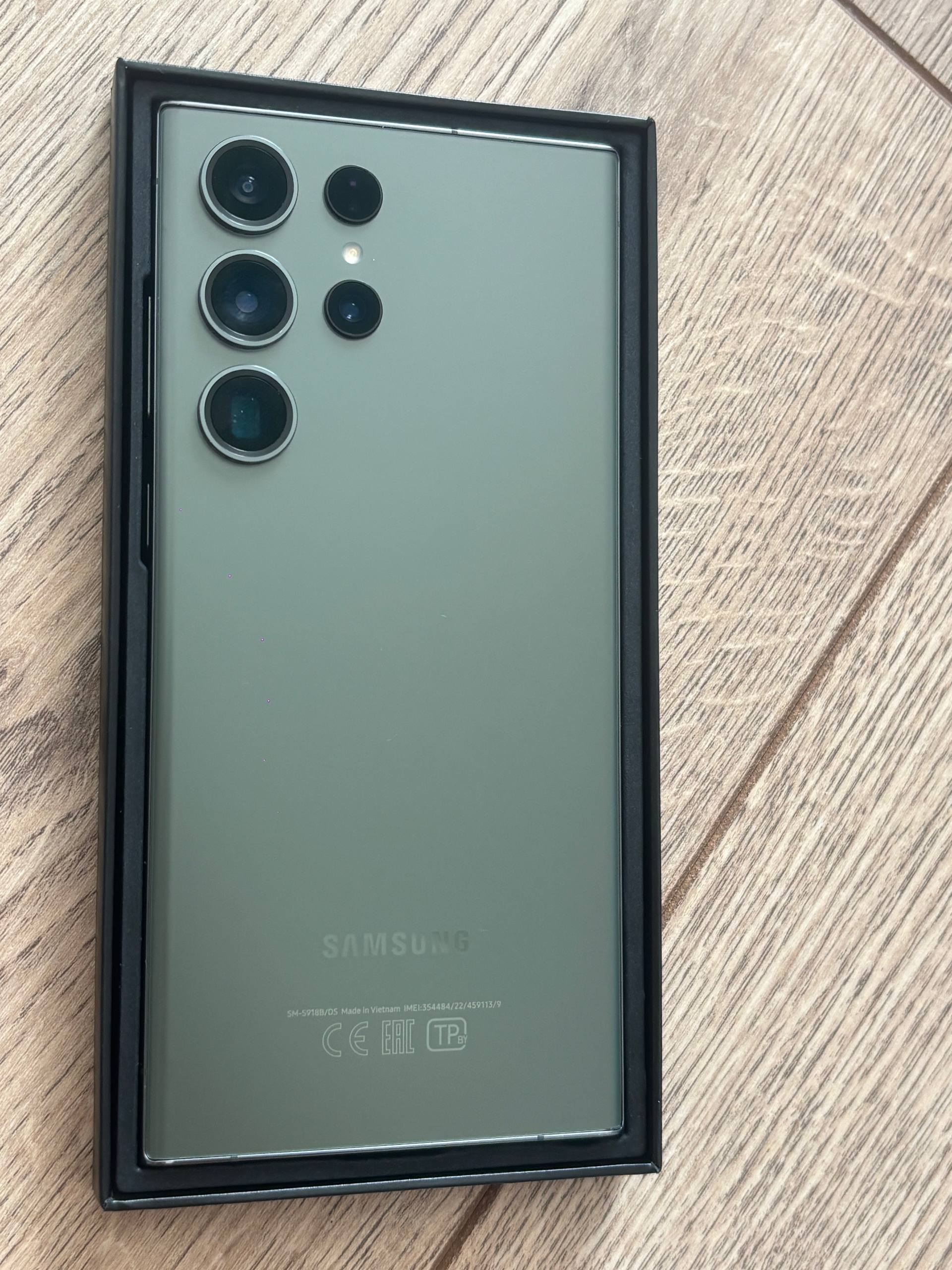 Samsung Galaxy S23 Ultra 12/256 полный комплект — 3
